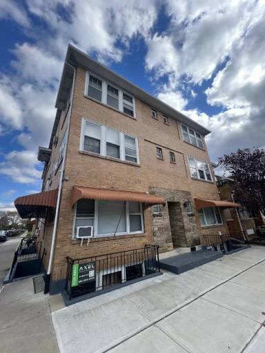 Main picture of 949 N 19th St