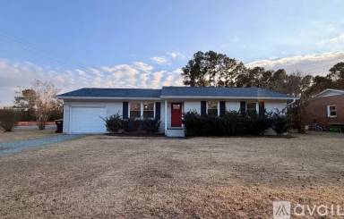Main picture of 101 Holly Rd