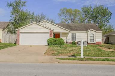 Main picture of 1205 Tunbridge Dr