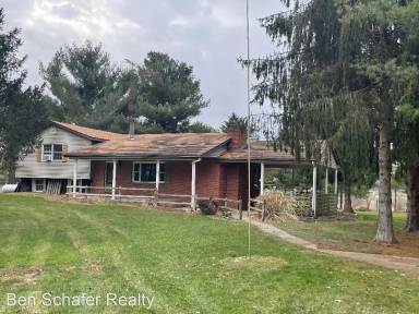 Main picture of 54383 Howell Rd