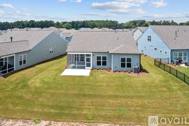 Main picture of 6205 Lakefront St