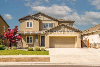 Main picture of 906 River Bend Dr