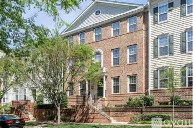 Main picture of 8836 Ashgrove House Ln