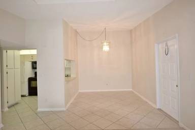 Main picture of 8215 Sun Spring Cir