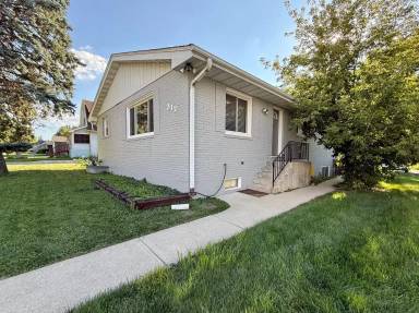 Main picture of 312 S Lodge Ln