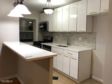 Main picture of 39 Duncan Ave