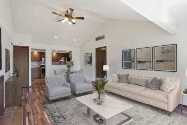 Main picture of 2414 Heritage Dr