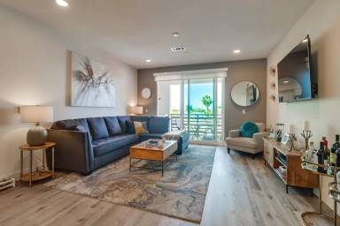 Main picture of 2606 Ridgeway Dr