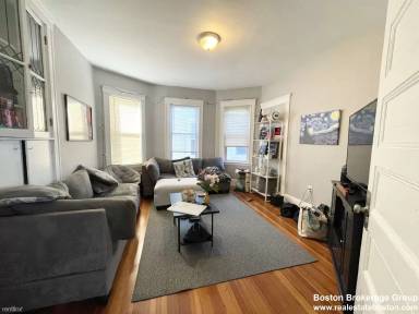 Main picture of 9 Taft St