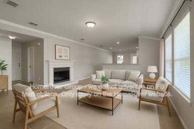 Main picture of 732 Harrison Ln