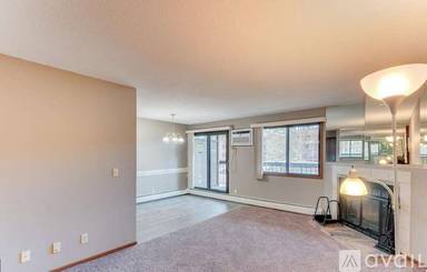 Main picture of 7501 W 101st St