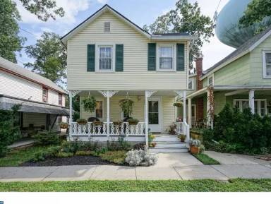 Main picture of 227 West Ave