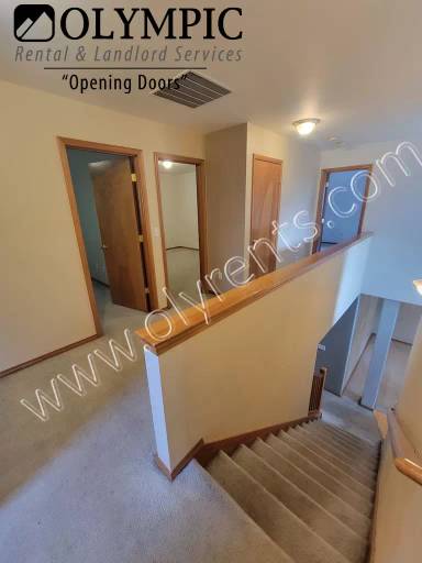 Main picture of 5009 Chambers Creek Loop SE