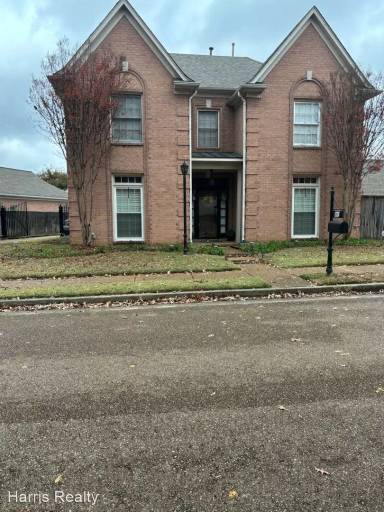 Main picture of 1120 Hunters Green Cir S