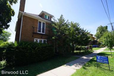 Main picture of 1351 Morrison St