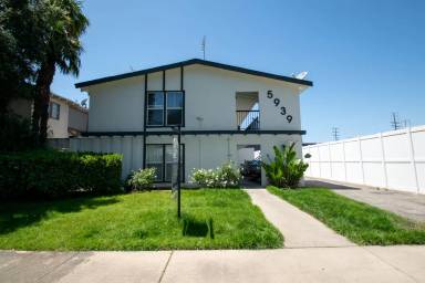 Main picture of 5939 Cedros Ave