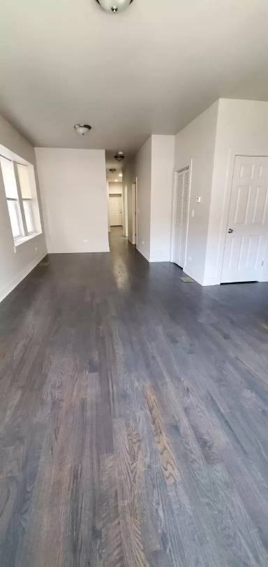 Main picture of 822 S Karlov Ave