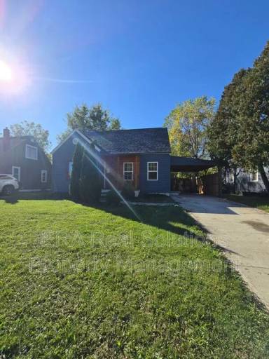 Main picture of 2483 Vendome Dr