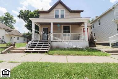 Main picture of 307 W Williams St