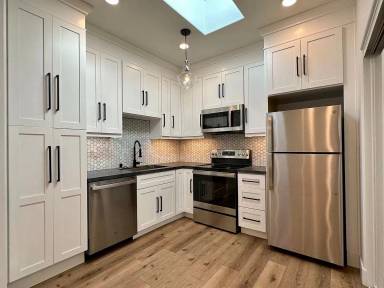 Main picture of Centre Street Apartments