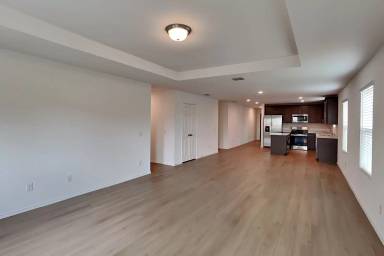 Main picture of 1017 Valerian Dr