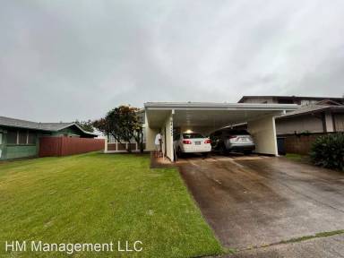 Main picture of 94-335 Ulukoa St