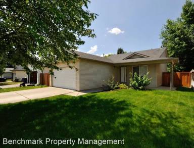 Main picture of 5741 N Lachaise Ln