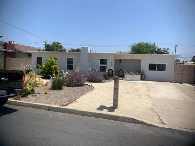 Main picture of 453 Edward St