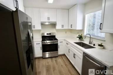 Main picture of 936 Tennent Ave