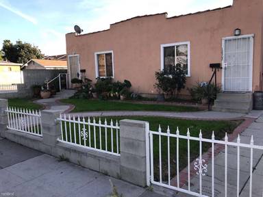 Main picture of 12802 La Cuarta St