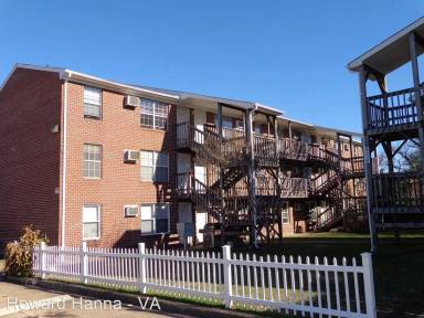 Main picture of 9634 1st Bay St