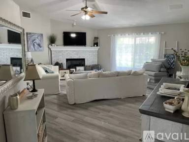 Main picture of 11097 Barbizon Cir E