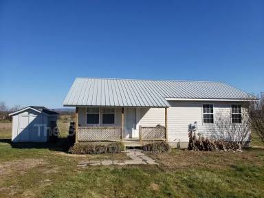 Main picture of 418 County Road 775
