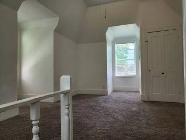 Main picture of 602 S Hadden Ave