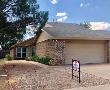 Main picture of 5563 93rd St