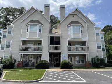 Main picture of 100 Windsor Ln