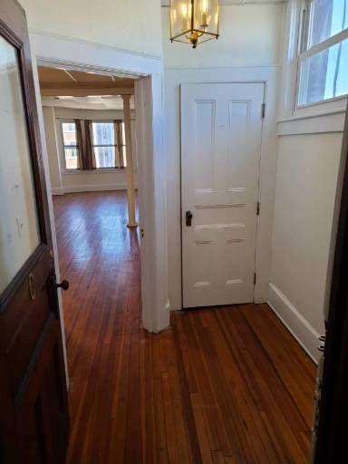 Main picture of 378 Broadway - C