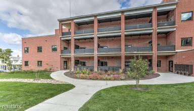 Main picture of Dahlman Flats