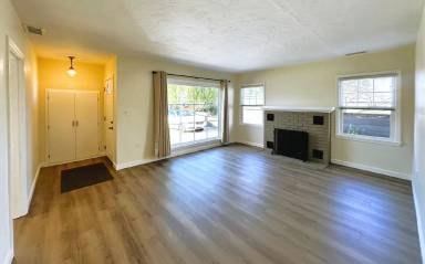 Main picture of 1012 2nd St