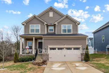 Main picture of 648 Castle Rd