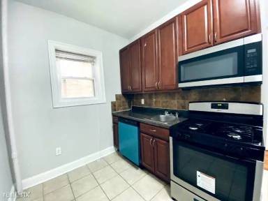 Main picture of 134 Corbin Ave