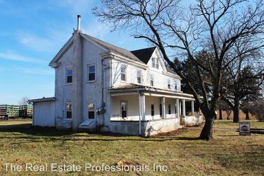 Main picture of 120 Swamp Pike