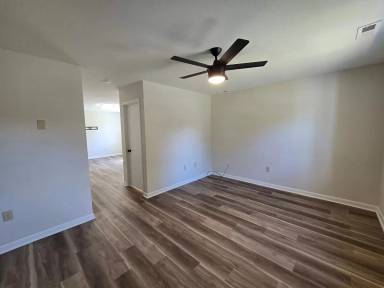 Main picture of 607 Kellam Cir