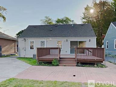 Main picture of 9113 S 53rd Ct