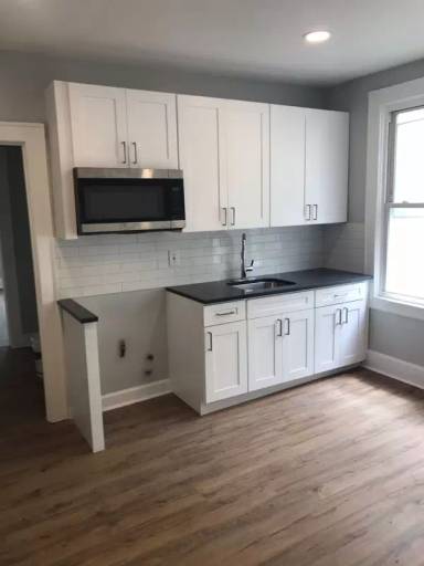 Main picture of 362 Schley St