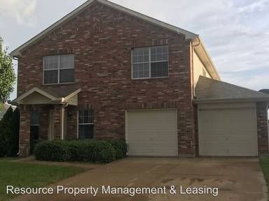 Main picture of 220 Country Meadows Blvd