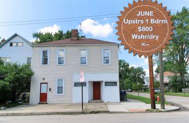 Main picture of 86 1/2 E Duncan St