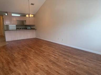 Main picture of 300 Promise Ln