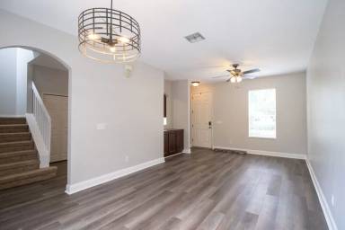 Main picture of 14346 Clarkson Dr