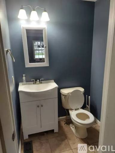 Main picture of 6053 Eastham Way